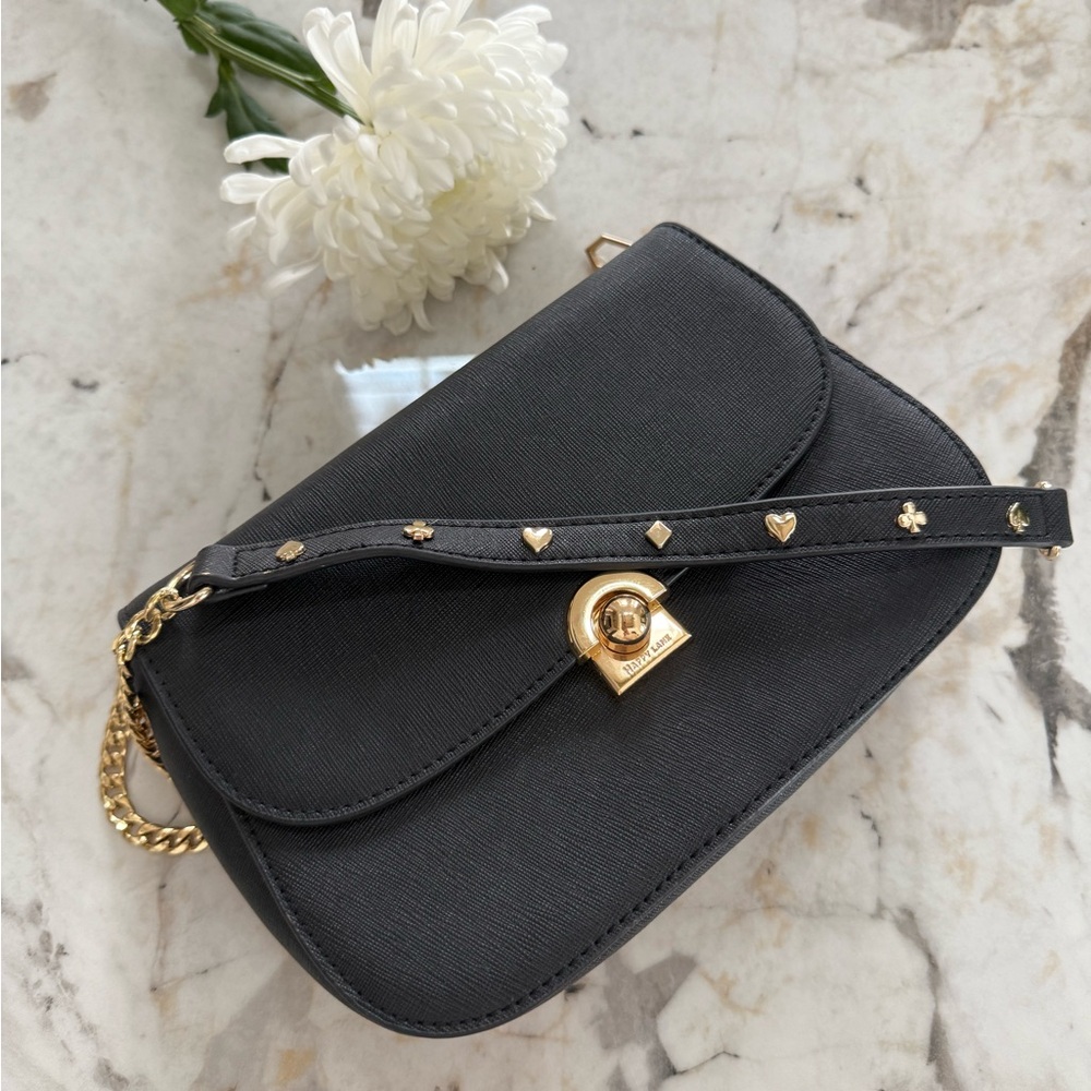 Chic Black & Gold Crossbody Bag – Elegant & Timeless